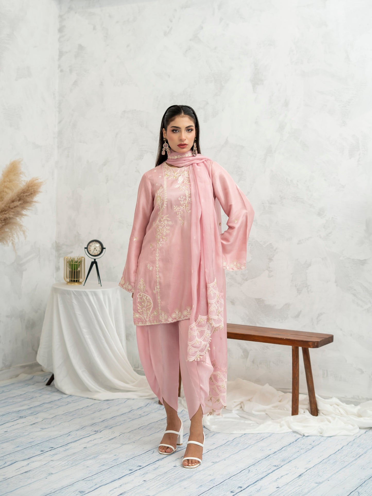 BLUSH REVERIE - (RTS)