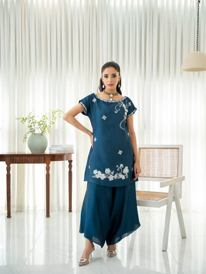 MIDNIGHT PETAL - (RTS)