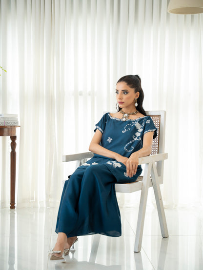 MIDNIGHT PETAL - (RTS)