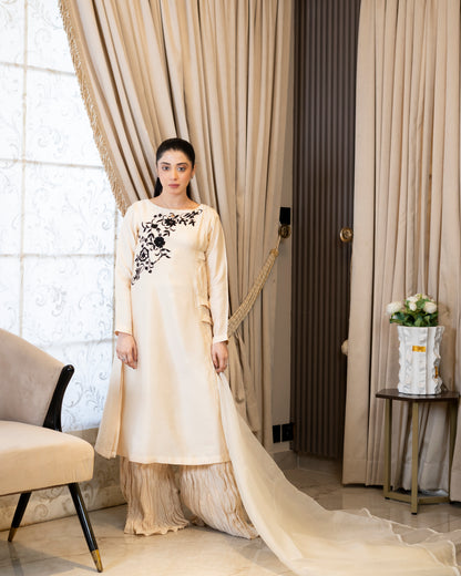 “Ivory Bloom – Silk & Organza Embroidered Ensemble”