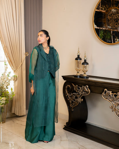 “Emerald Allure – Silk & Organza Three-Piece Ensemble”